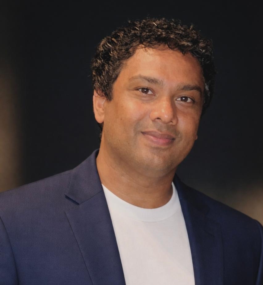 Dr. Thanuka Mahesha de Silva