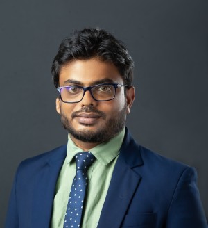 Dr. EK Jayampathi